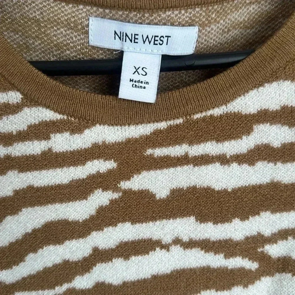 Nine West Women’s Scoopneck Balloon-Sleeve Sweater - Picture 6 of 8